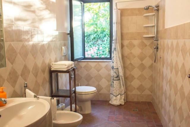 Le Colline Di Farm stay *